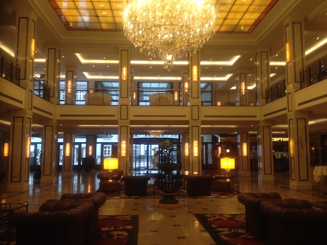 Berlin Mariott Hotel Empfangshalle berlin-mariott-empfang-eingang